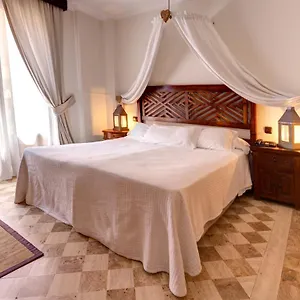 Boutique Reina Mora 2* Гранада